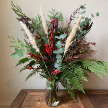 Load image into Gallery viewer, Seasonal Large Bouquet
