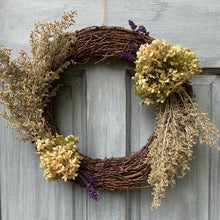 Load image into Gallery viewer, 14&quot; Seasonal Wreath
