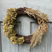 Load image into Gallery viewer, 14&quot; Seasonal Wreath
